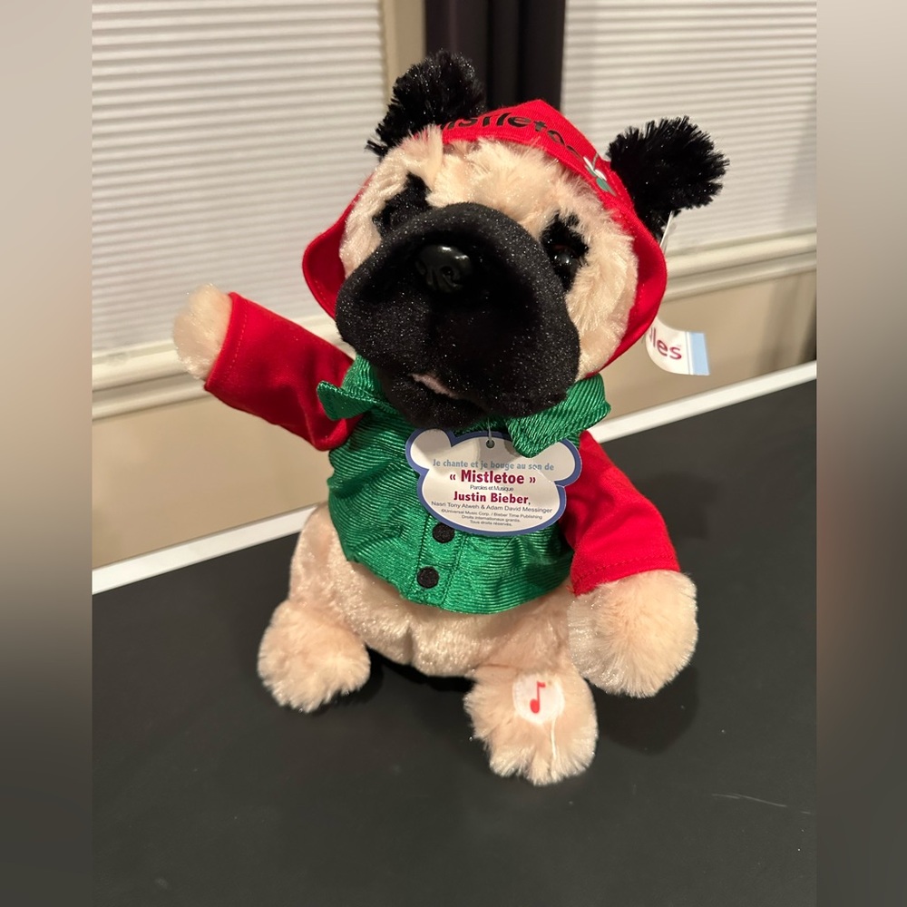 Mistletoe dancing dog